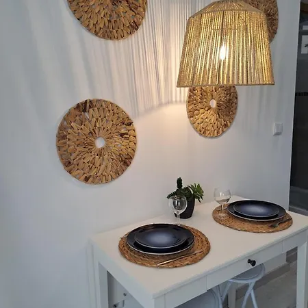 Lucas House * 纳扎雷