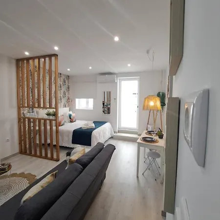 Lucas House 纳扎雷