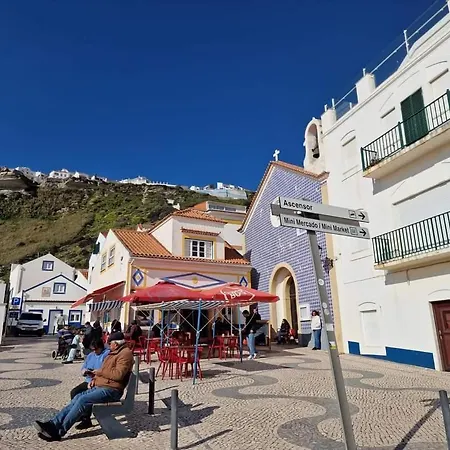 Lucas House 度假居 *