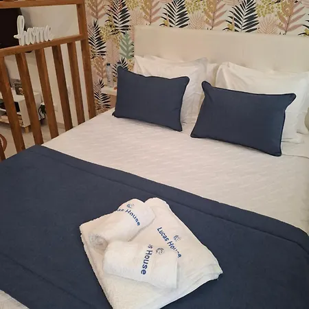 Lucas House 度假居 *