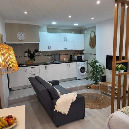 Lucas House Nazaré