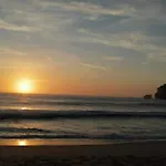 Lucas House * Nazaré